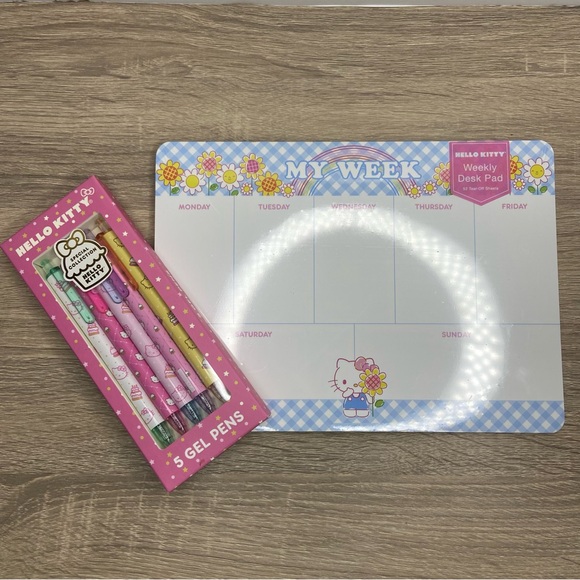 Hello Kitty | Office | Hello Kitty Weekly Desk Pad Hello Kitty 5 Gel ...